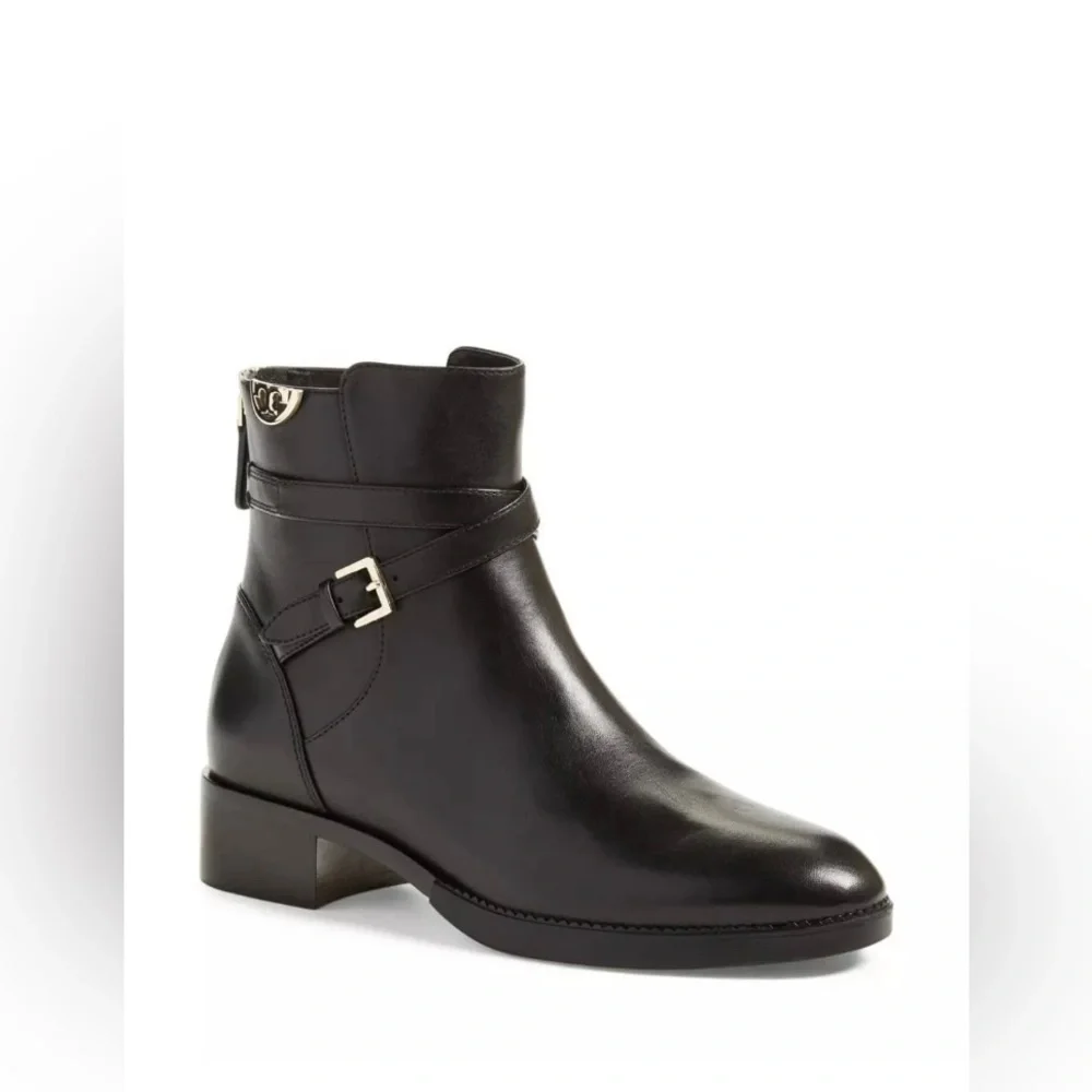 Tory Burch Sidney Booties Ankle‎ Boots Black Soft Leather Logo Sz 7.5